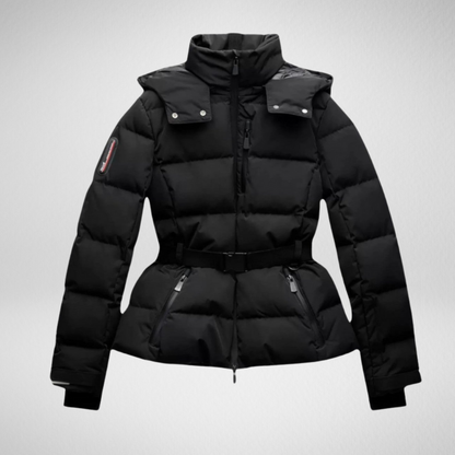 Damska pikowana kurtka z paskiem – ciepła i nowoczesna