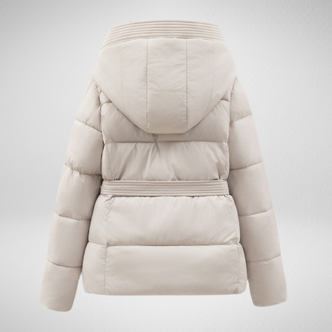Damska pikowana kurtka zimowa – ciepła i kobieca