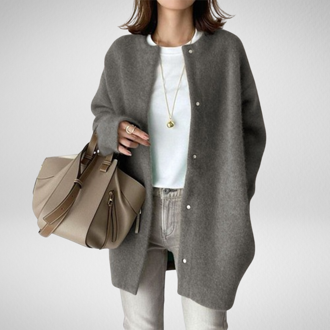 Stylowy kardigan damski – elegancja i wygoda w jednym