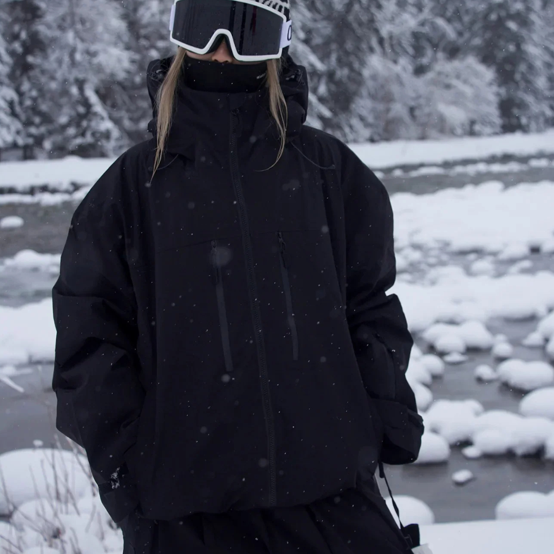 Kurtka narciarska z kapturem – styl i funkcjonalność