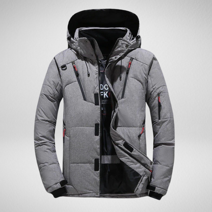 Męski kombinezon narciarski – wodoodporny, ciepły i funkcjonalny