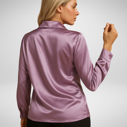 Elegancka damska bluzka – lekkość i ponadczasowy styl