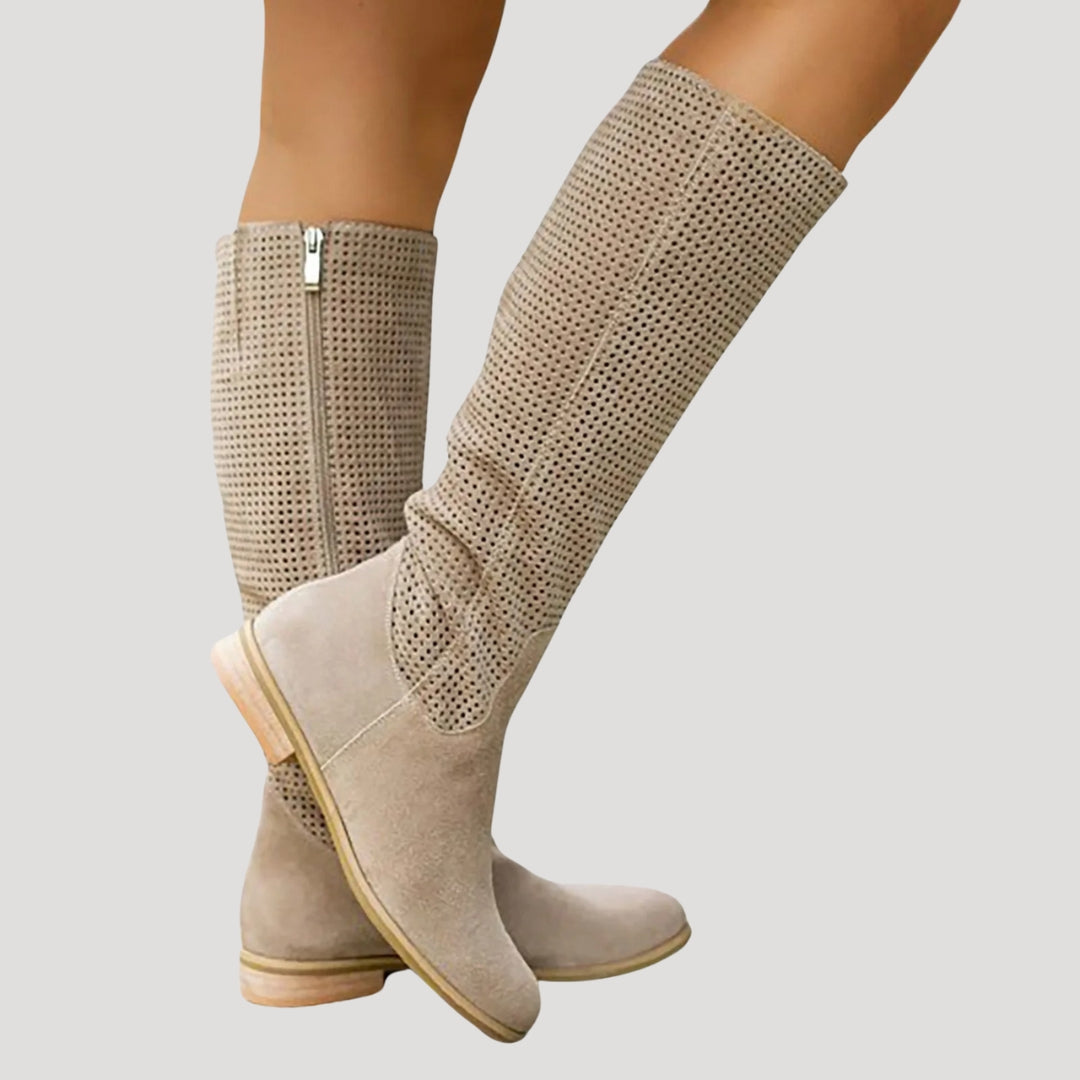 Damskie kozaki zamszowe za kolano – lekkość i perforowany styl