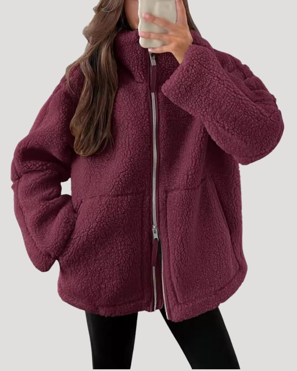 Damska kurtka polarowa typu “teddy” – ciepło i miękkość na chłodne dni