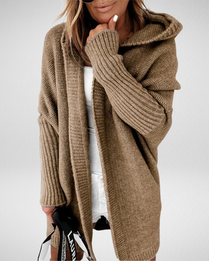 Damski kardigan z kapturem – miękkość i styl w jednym