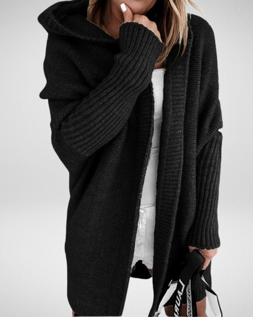 Damski kardigan z kapturem – miękkość i styl w jednym