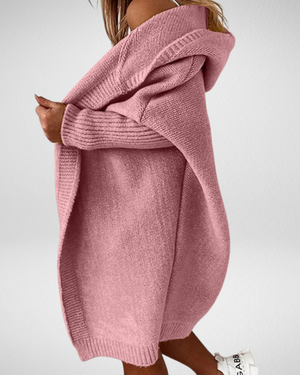 Damski kardigan z kapturem – miękkość i styl w jednym