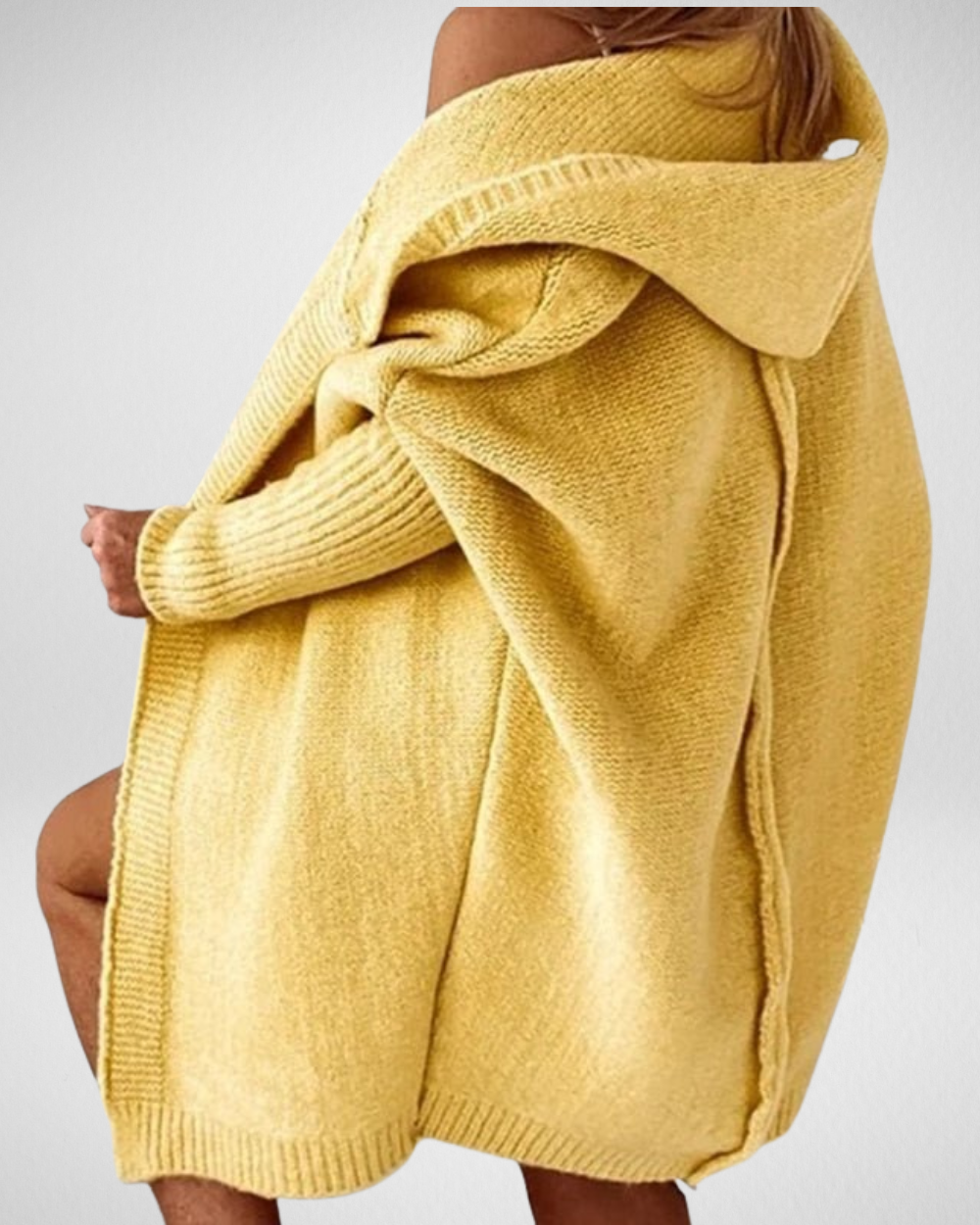 Damski kardigan z kapturem – miękkość i styl w jednym