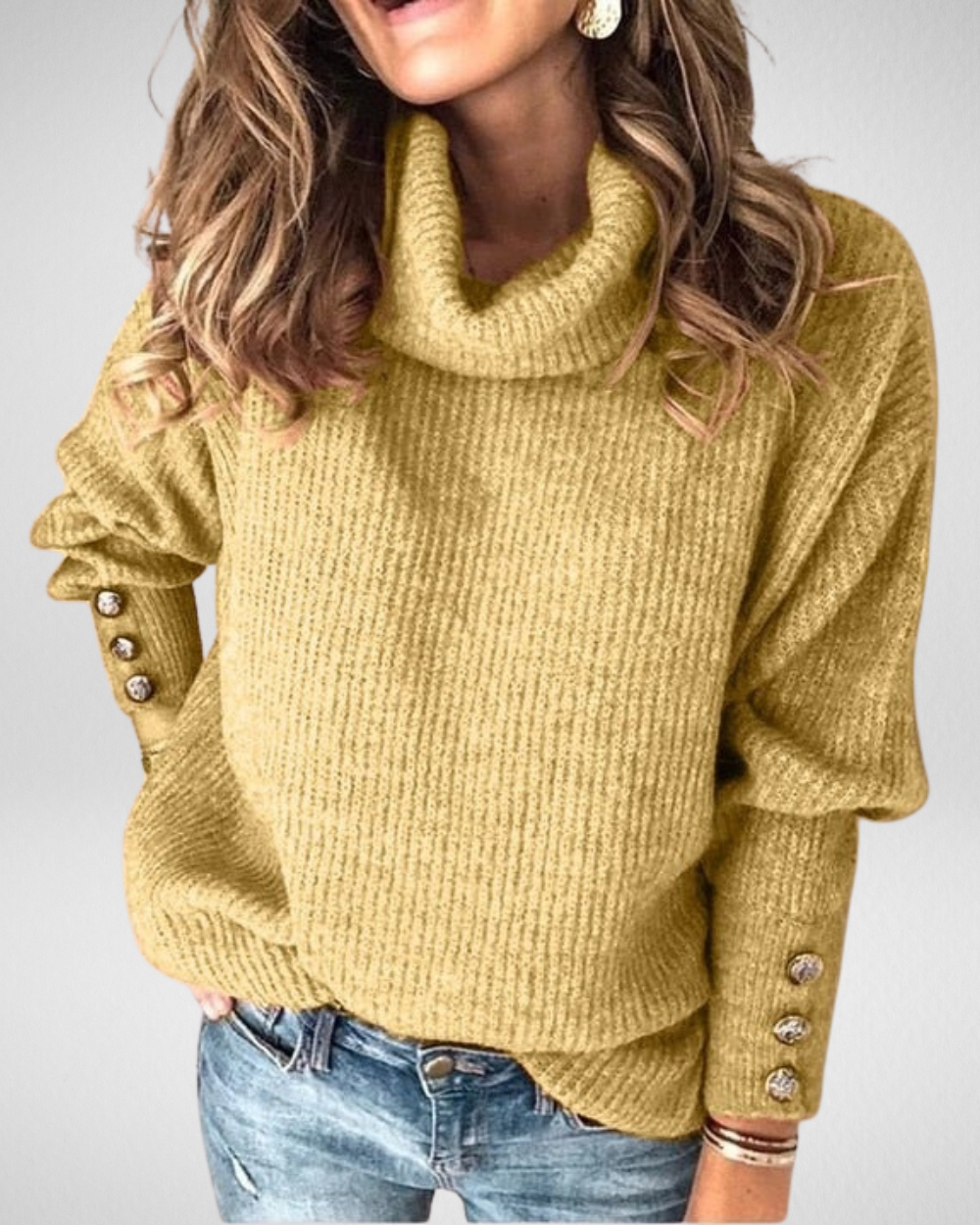 Sweter damski z golfem i stylowymi detalami