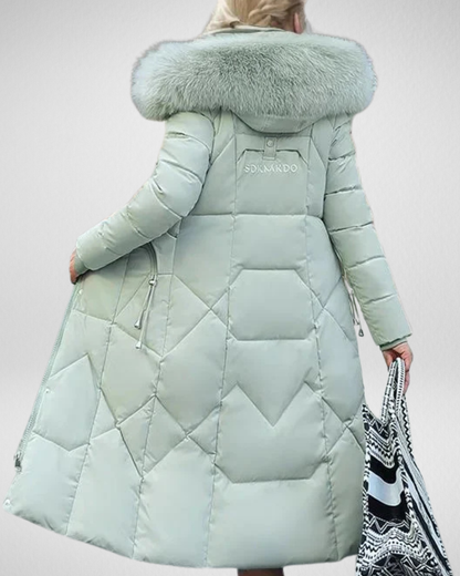 Elegancki płaszcz zimowy z kapturem i futrzanym kołnierzem