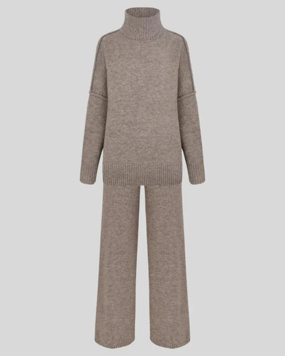 Dzianinowy komplet damski – miękki, stylowy i wygodny