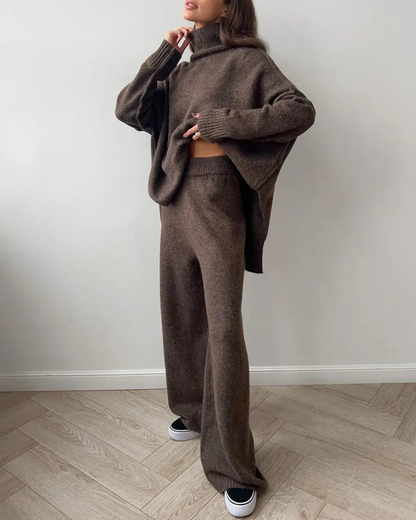 Dzianinowy komplet damski – miękki, stylowy i wygodny