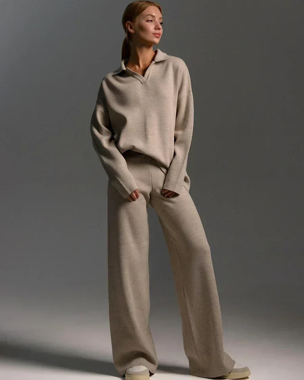 Dzianinowy komplet damski – elegancja i komfort na co dzień