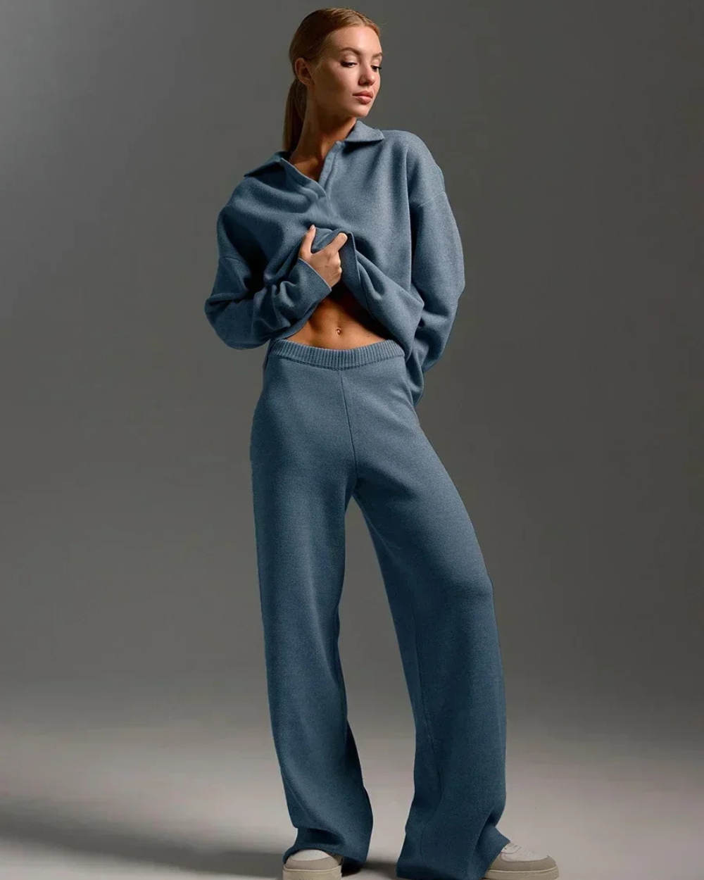 Dzianinowy komplet damski – elegancja i komfort na co dzień