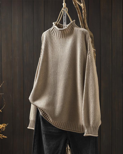 Damski sweter oversize z golfem – ciepło i elegancja w luźnym wydaniu