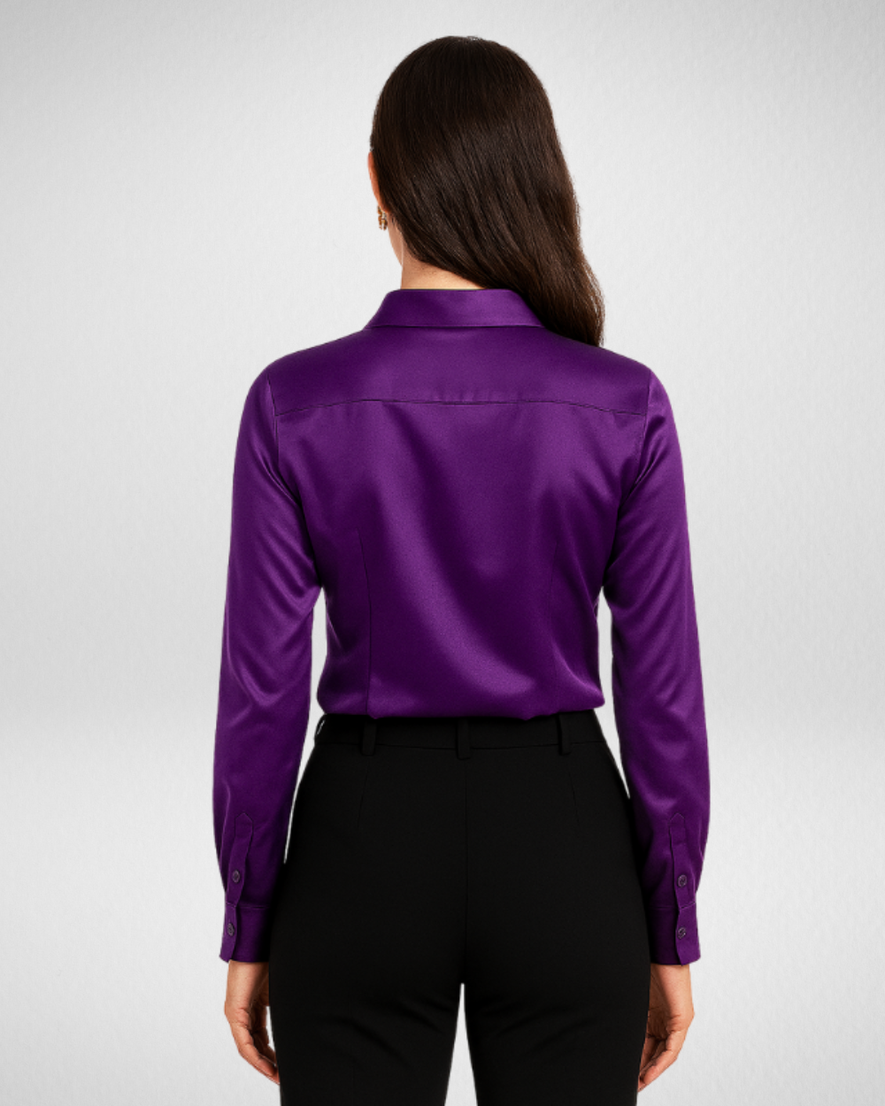 Damska satynowa koszula – elegancja i wygoda w każdej stylizacji