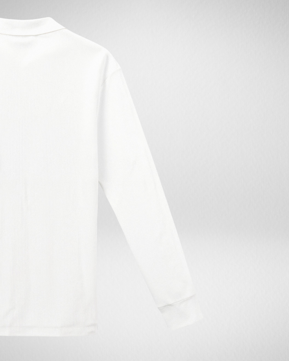 Damska bluzka polo z długim rękawem – klasyka w nowoczesnym wydaniu