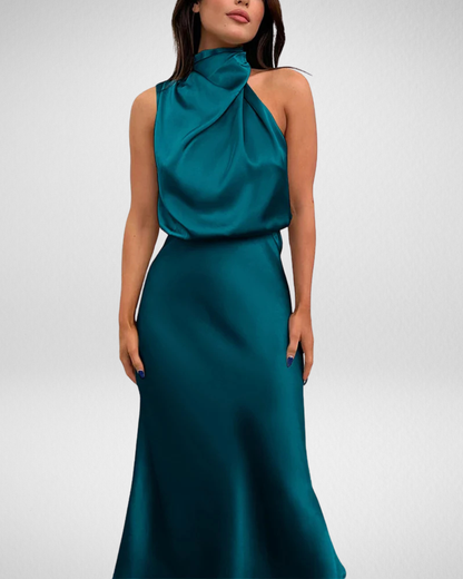 Elegancka satynowa sukienka midi – klasyczna kobiecość i nowoczesny szyk