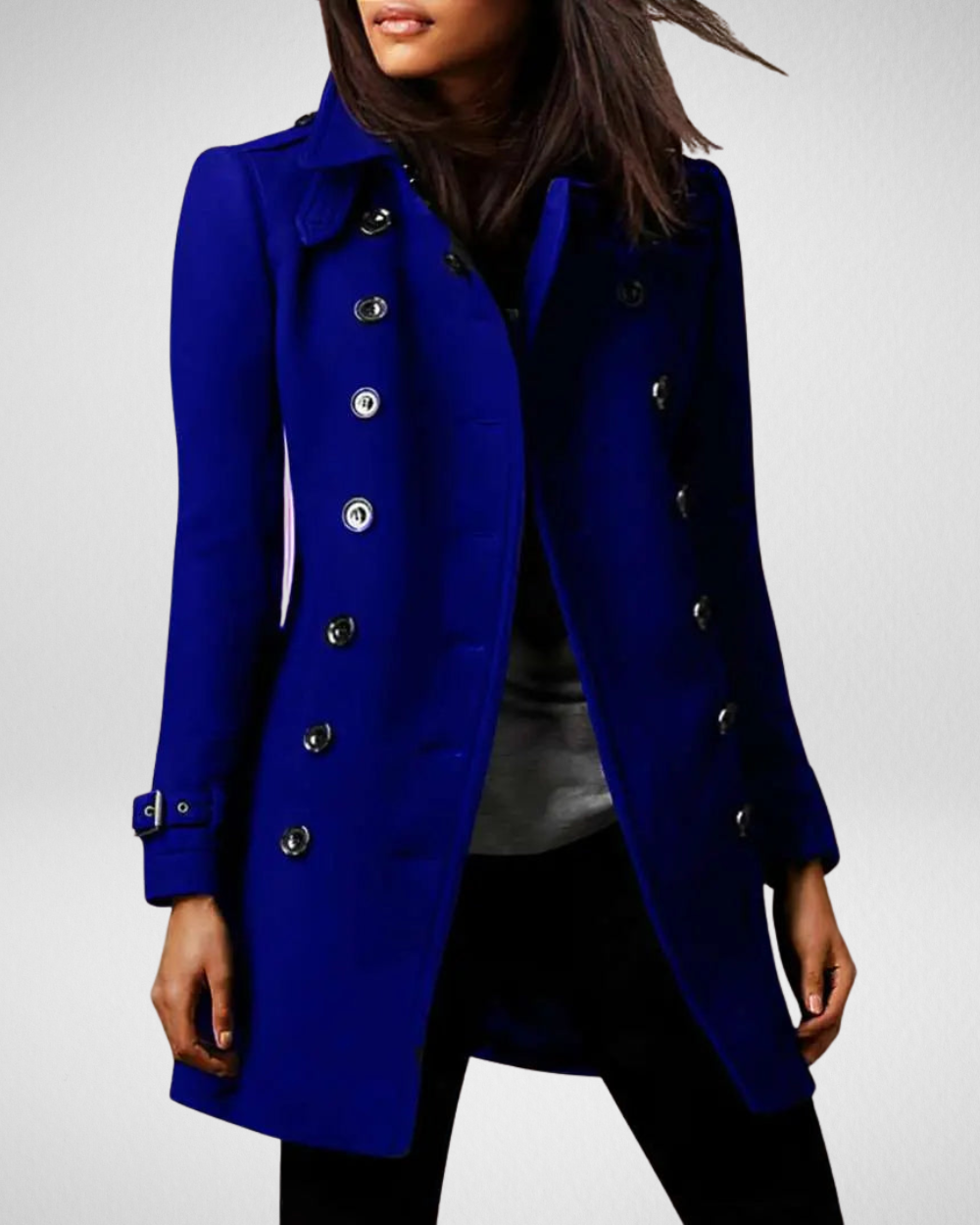 Klasyczny dwurzędowy płaszcz – ponadczasowa elegancja