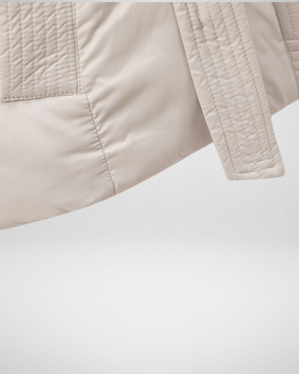 Damska Pikowana Kurtka Zimowa z Paskiem – Ciepło i Lekkość na Co Dzień