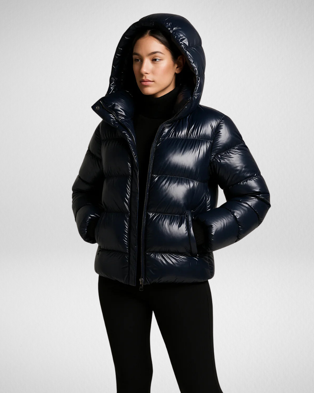 Damska Błyszcząca Kurtka Puchowa – Nowoczesny Look na Zimne Dni